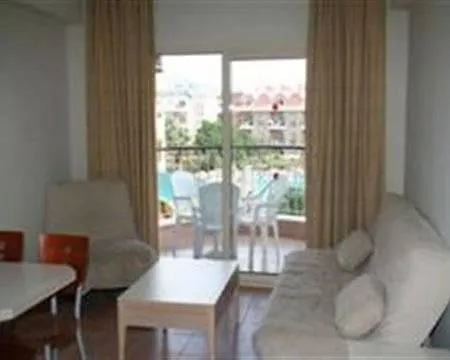 Club Green Valley מלון מרמריס